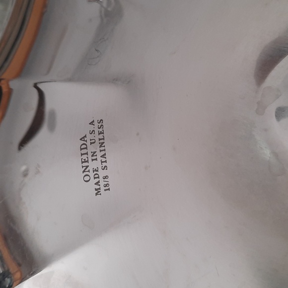 Oneida serving dish - Picture 3 of 3